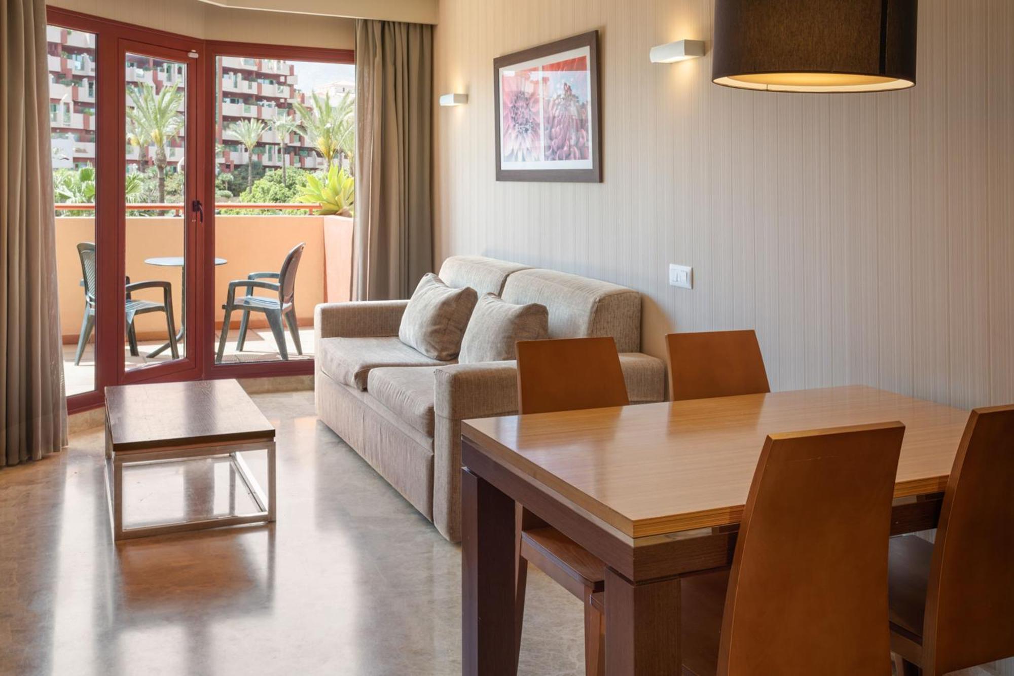 Junior Suite,1774448628:JPEG